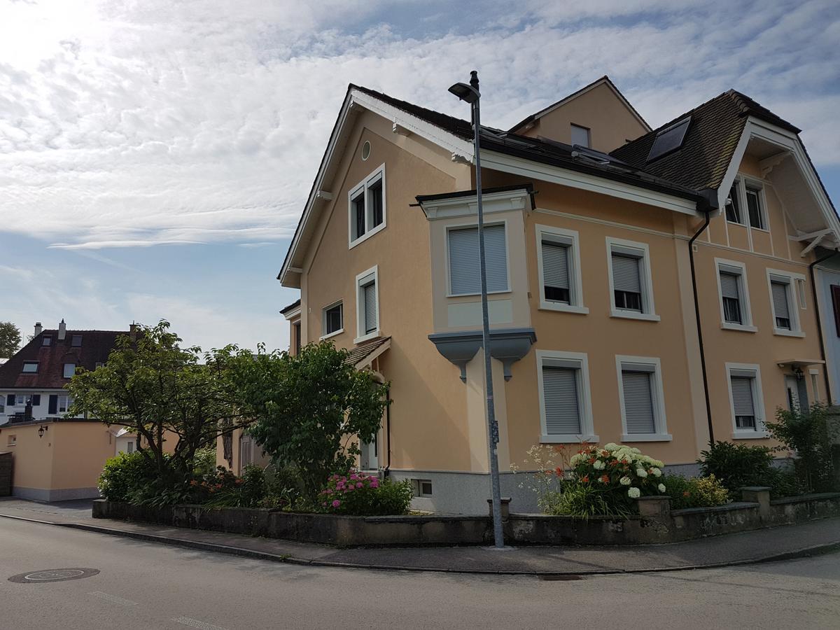 Niros Bed & Breakfast Birsfelden Екстериор снимка